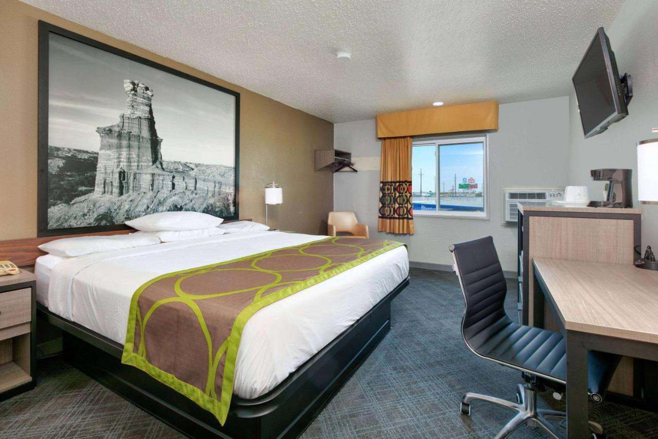 Super 8 By Wyndham Amarillo Hotel Exterior photo